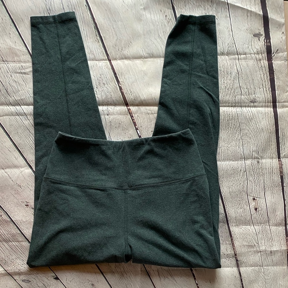 Lululemon Forest Green Leggings Size 6